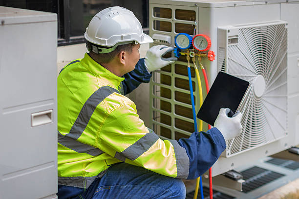 Professional Hvac technician working in Manor, PA